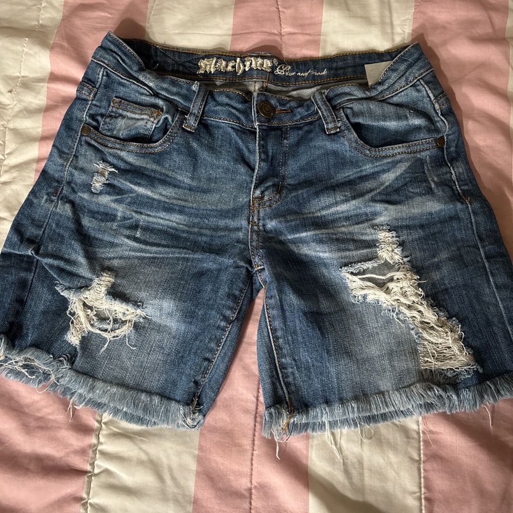Distressed low rise Blue Denim Shorts